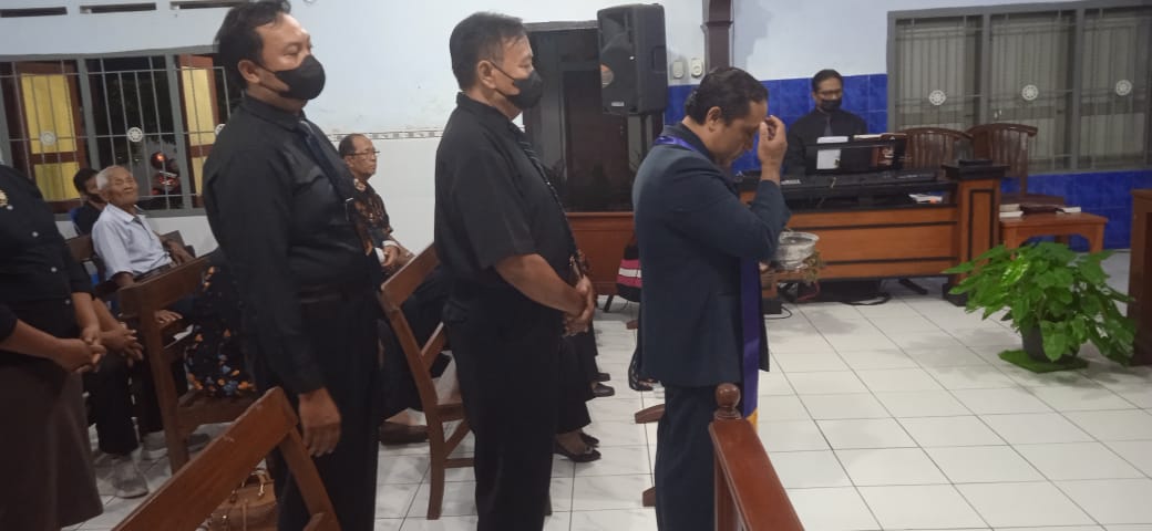 galeri, Ibadah Rabu Abu tahun 2023 di GKJ Baki Pepanthan Kingkang, gereja kristen jawa, gkj, gkj baki, gereja kristen jawa baki, baki, sukoharjo, gkj klasis sukoharjo, klasis sukoharjo, klasis, sinode gkj, sinode 